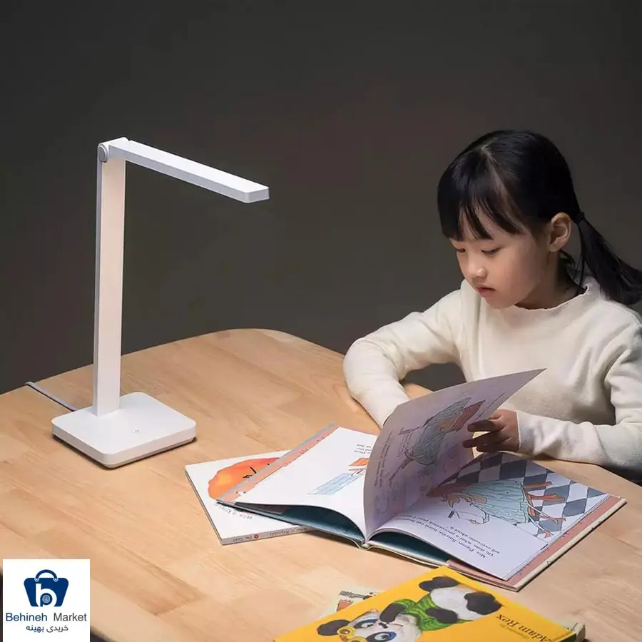 درس خواند با چراغ مطالعه شیائومی مدل Mijia Table Lamp Lite